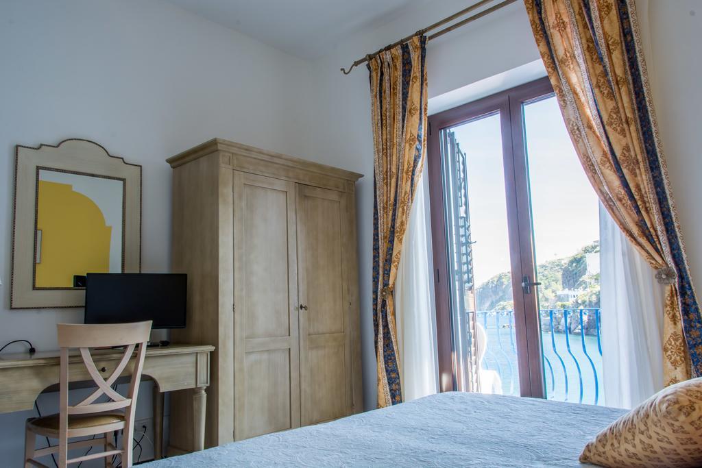 Hotel Rocce Azzurre Lípara