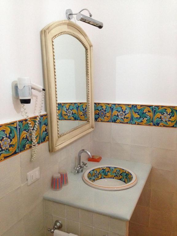 Rocce Azzurre Hotel 3*