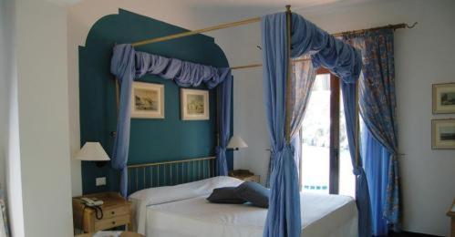 Rocce Azzurre 3*