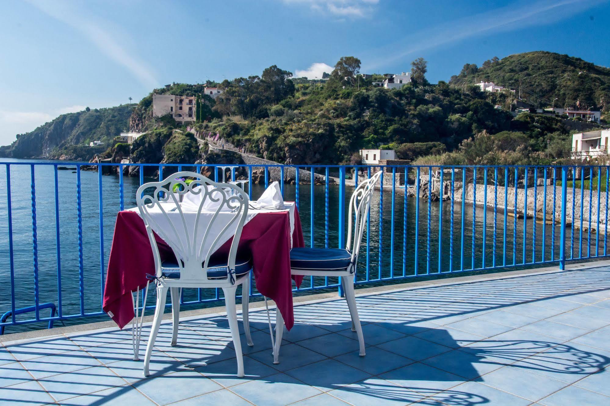 Rocce Azzurre Lipari (Isola Lipari)
